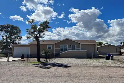 Image de Summer Getaway Pet Friendly Colorado River Close 3Br2Ba, Fenced Yard! Snowbirds