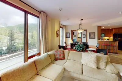 Image de Spectacular Ski-In/Ski-Out Retreat with Pool & Hot Tub & Grand Hyatt Access