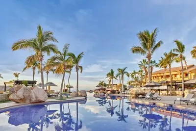 Image de Spacious Standard Room at Fiesta Americana Hilton All Inclusive