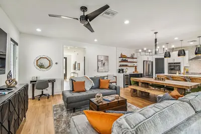 Image de Happiness Hideaway - Near Everything Tampa