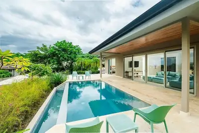 Image de Exclusive Villa in Mar Vista Community!