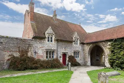 Image de Cloisters Cottage - a cottage that sleeps 6 guests in 3 bedrooms