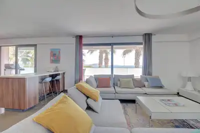 Image de Appartement Devant Plage Grande Terrasse Proche Vélodrome Rugby