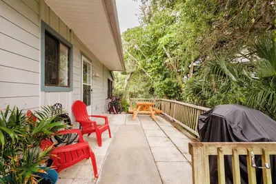Image de Happy Hours I and Ii Side-by-Side New SmyrnaTownhouses Steps from the Beach