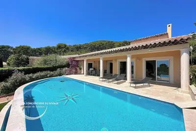 Villa Les Freesias • Grande Piscine • Vue Mer