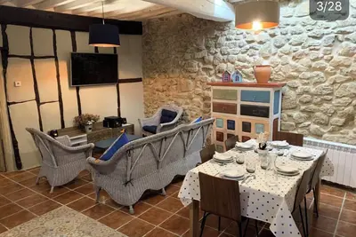 Image de Casa Rural Recién Reformada con Encanto ¡una Experiencia Turística de Calidad!