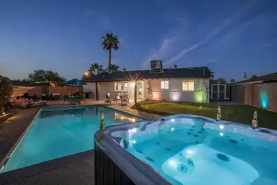 Image de The Oasis - Heated Pool - Spa - Arcade