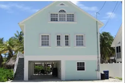 Image de LittleTorch Key3\/2 canal home with quick ocean access! \nMay reduced rate