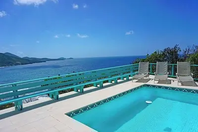 Image de Wake Up to Paradise: Stunning Ocean Views at Reef Break Vista