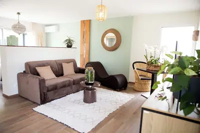Image de Appartement prive - avec jacuzzi privatif