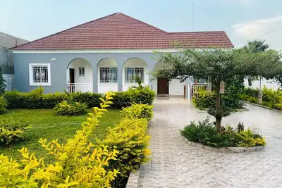 Image de Cosy family orientated Villa only minutes from the beach and essential amenities