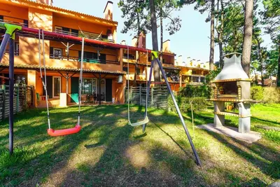 Image de Luxurious Aroeira Golf Getaway | Ground Floor Apartment Iii | Beach Proximity | Spectacular Golf Resort Views