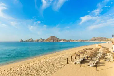 Image de Arco located on the pristine medano beach