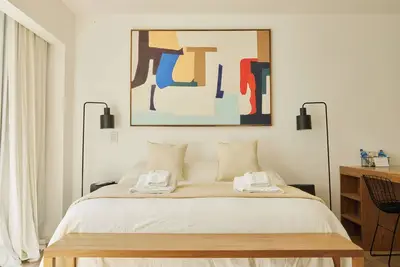 Image de Cozy Modern Studio Iii