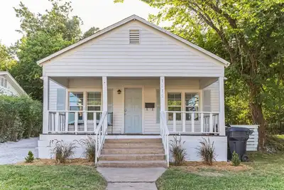 Image de Winsome Woodward 2bd, 1 ba near fairgrounds and Okc Downtown Riverwalk