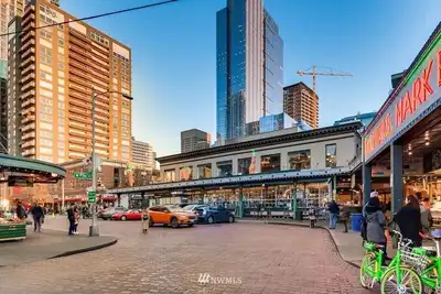 Image de Condo in the heart of Seattle's Pike Place Market