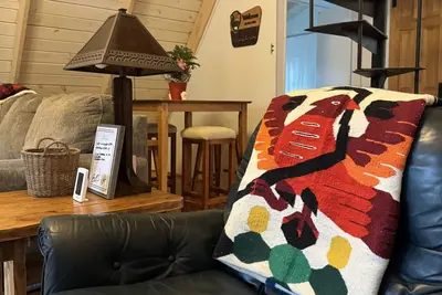 Image de A-frame Blue Ridge Parkway Cabin - Pet Friendly