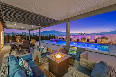 Image de Free day in August! Desert Paradise! Pool, Spa, Games