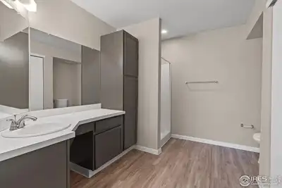 Image de Pet Friend 3bd/Full2 Bath Condo :To Be Fully Furnished: With Security System