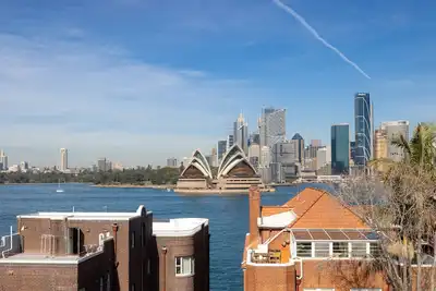 Image de Spacious Kirribilli Penthouse - Spectacular Harbour Bridge and Opera House Views