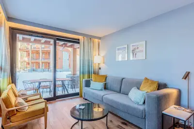 Image de Appartement chic 4* avec Spa, parking, Wifi et terrasse