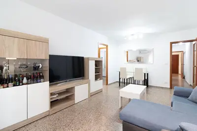 Image de Global Properties: Practical apartment for 6 people in Puerto Sagunto