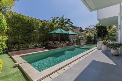 Image de Villa Serenity: modern design luxury 12m pool&Bbq