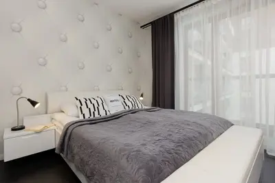 Image de Grzybowska 85 | Comfortable Apartment | Parking