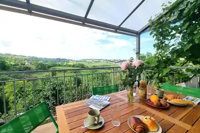 Image de Appartement T2 avec terrasse, parking et wifi Ă St-Genest-Lerpt