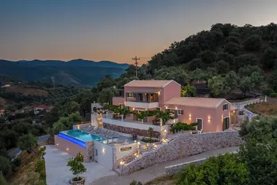 Image de Alexandras's Mansion