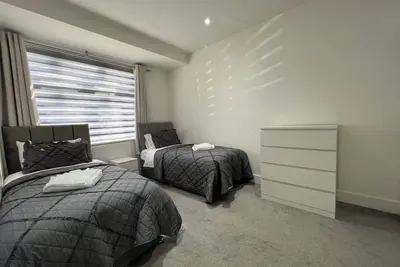 Image de Star London Bell Lane 3-Bed Oasis with Garden