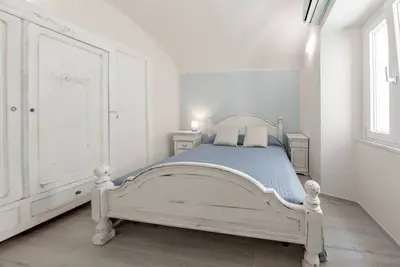 Image de 𝐇𝟏𝟏 [Petite Perle] à deux pas de la mer