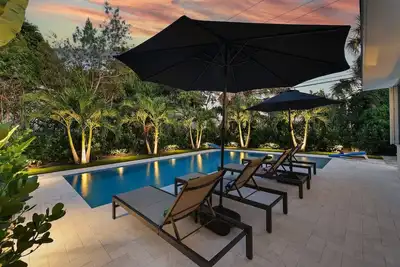 Image de 230 Luxury 4br Delray Villa: Heated Pool, Hot Tub, Ping-Pong & Screen Porch, Fun