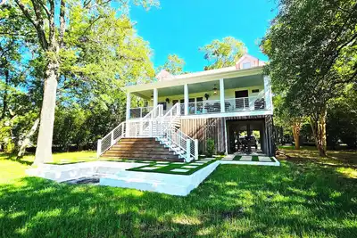 Image de The Awaysis - Charleston Waterfront 10min to Kiawah beaches 20min to downtown.