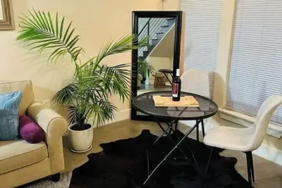 Image de Maid for Midtown is Sleek, Clean & Stylish!