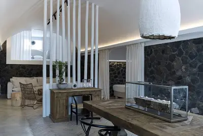 Image de Relaxing & Ambient Santorini Villa | 2 Bedrooms | Cave Stone Villa | Private Pool & Lovely Views | Exo Gialos
