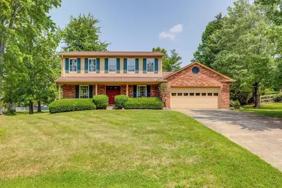 Image de Family-Friendly West Chester Twp Home w/ Pool!