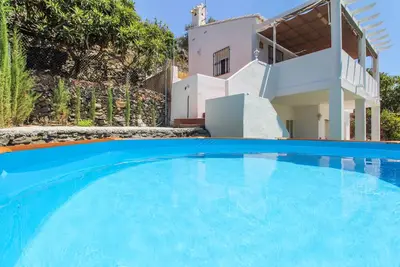 Image de Magnifique maison Ă Torrox avec WiFi