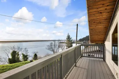 Image de Great Deals on Summer Stays!