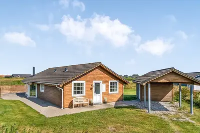 Image de \"Anya\" - 650m from the sea by Interhome