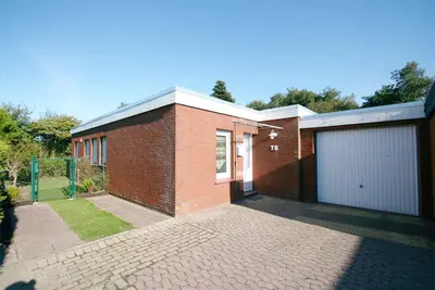 Image de Großer Bungalow in Strandnaher Lage von Norddeich, - 80 m² für bis zu 5 Pers