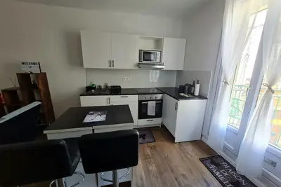 Image de Appartement moderne, 5 min du centre ville à pied