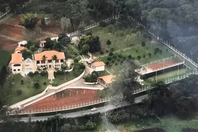 Image de Beautiful House and Farm Overlooking the Dam! (We accept your pet! )