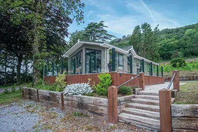 Image de 1 Manor Lodge - 3 Bedroom Lodge - Pendine