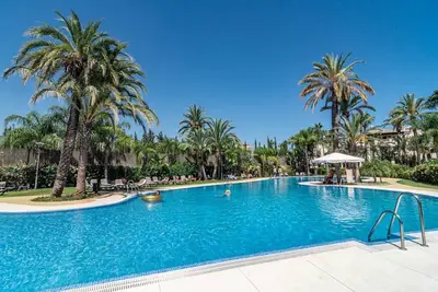 Image de Nueva Andalucia flat with pool by Costarentals - M33 - Ms 4 Nt