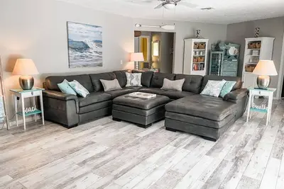 Image de Spacious Coastal Home in Jensen Beach