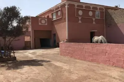 Image de Huge 3 bed home with private pool, close to beach.