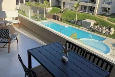 Image de Gorgeous condo in great location