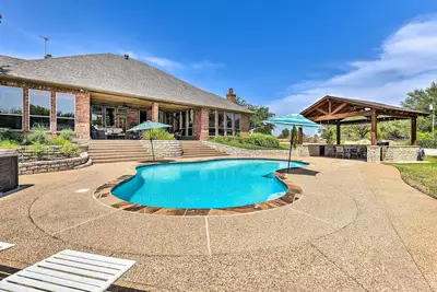 Image de Come see why Granbury is Texas' best kept secret! Unwind at La Paloma - Enjoy!