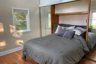 Image de Family Friendly Lakefront Cottage w/ Private Dock